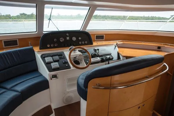 Slide: The Image of Fountaine Pajot MAESTRO 2008 - 9