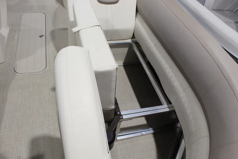 Slide: The Image of Interior seating of 2025 Avalon 2385 25 Catalina CRB boat, featuring white upholstery. - 4