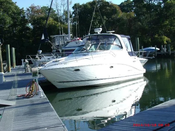 Slide: The Image of Rinker 330 Express Cruiser 2007 - 0