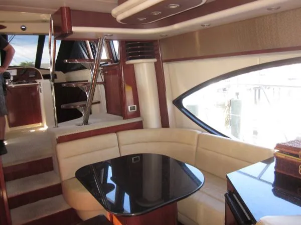 Slide: The Image of Meridian 580 Pilothouse 2008 - 7