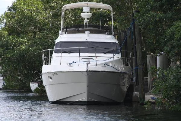 Slide: The Image of Azimut 42 Flybridge 2002 - 2