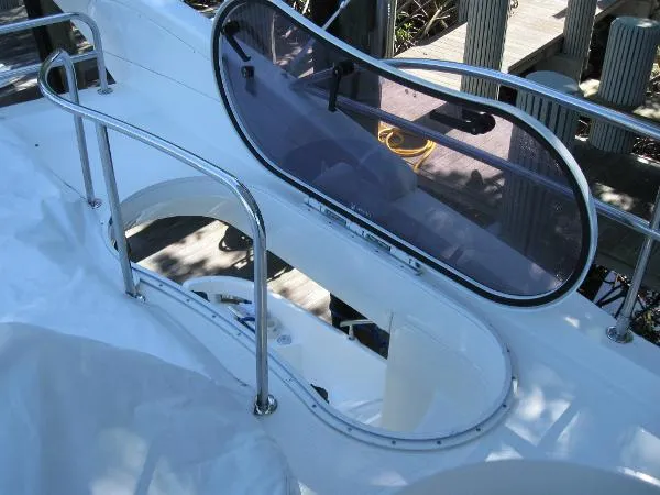 Slide: The Image of Azimut 42 Flybridge 2002 - 7
