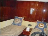 Slide: The Image of Azimut Carat 2003 - 9