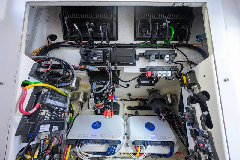 Slide: The Image of Electrical system of 2026 Sportsman Masters 247OE Bay Boat, showcasing wiring and components. - 47