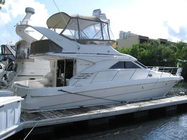 Slide: The Image of Sea Ray 400 Sedan Bridge 1998 - 1
