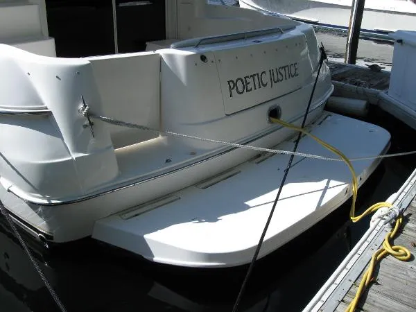 Slide: The Image of Sea Ray 400 Sedan Bridge 1998 - 6