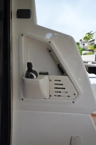 Slide: The Image of Cranchi 54 Flybridge Motoryacht 2013 - 9
