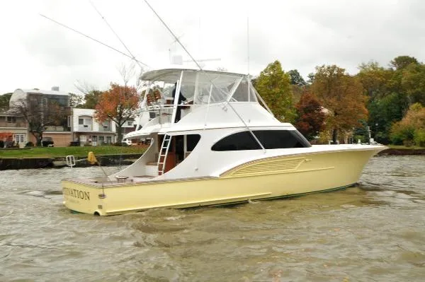 Slide: The Image of Buddy Davis Convertible 2006 - 6