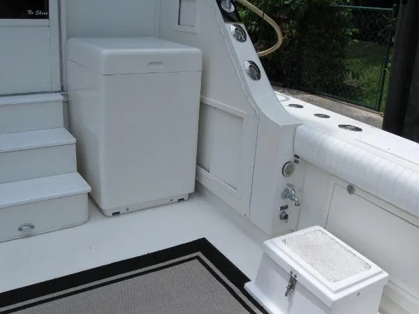 Slide: The Image of Bertram 54 Convertible 1985 - 9