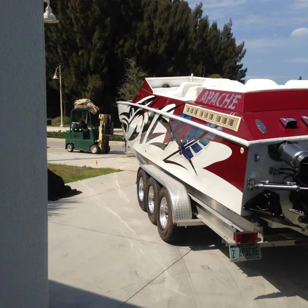 Slide: The Image of Apache 41' Ocean Racer 1985 - 4