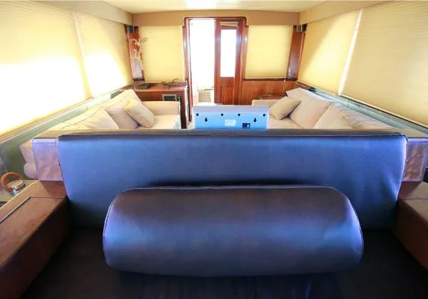 Slide: The Image of Hatteras 58 Yacht Fish 1974 - 10