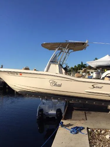 Slide: The Image of Scout Boats 225 XSF 2013 - 0