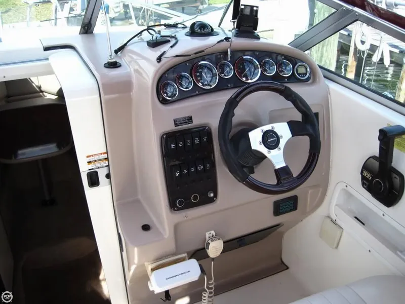 Slide: The Image of Chaparral 240 Signature 1999 - 6