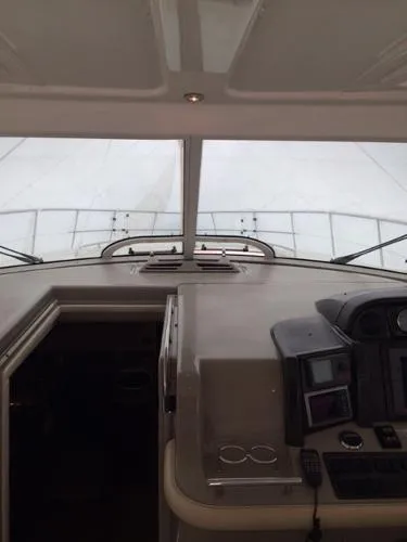 Slide: The Image of Sea Ray 48 Sundancer 2008 - 10
