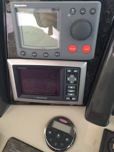 Slide: The Image of Sea Ray 48 Sundancer 2008 - 4