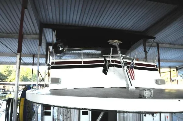Slide: The Image of Lazy Days Sportsman 1974 - 3