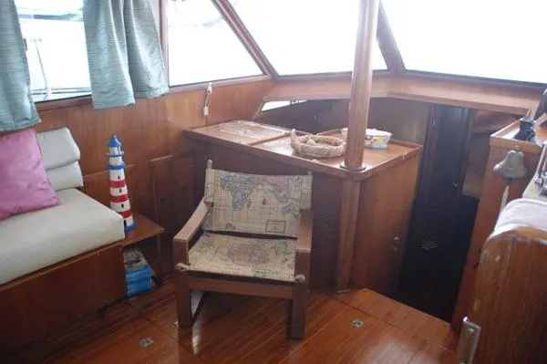 Slide: The Image of President 41 Aft Cabin 1984 - 1