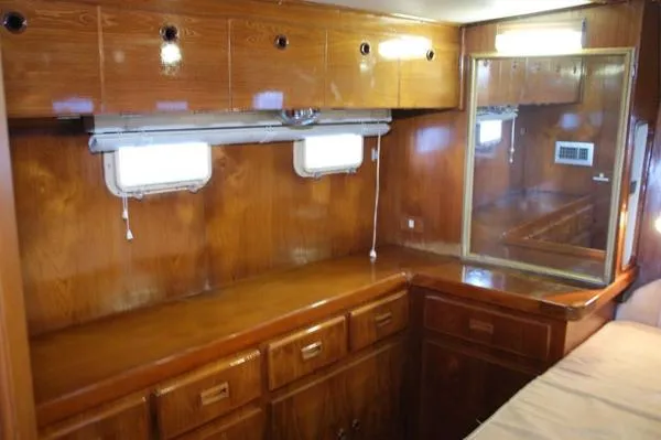 Slide: The Image of President 41 Aft Cabin 1984 - 10