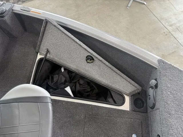 Slide: The Image of Lund 1875 Impact XS Sport 2026 - 30