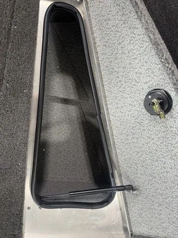 Slide: The Image of Lund 1875 Impact XS Sport 2026 - 34