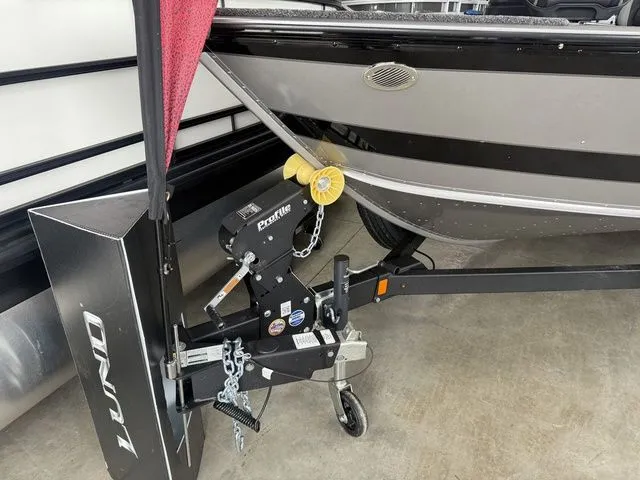 Slide: The Image of Lund 1875 Impact XS Sport 2026 - 5