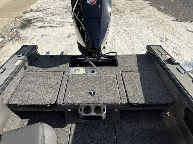 Slide: The Image of Lund 1875 Crossover XS 2026 - 27