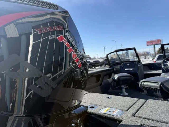 Slide: The Image of Lund 1875 Crossover XS 2026 - 8