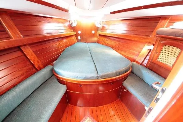 Slide: The Image of Beneteau 461 with Furling Main 1999 - 9