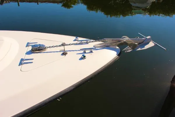 Slide: The Image of Contender 36 Cuddy w/Trailer 2005 - 10