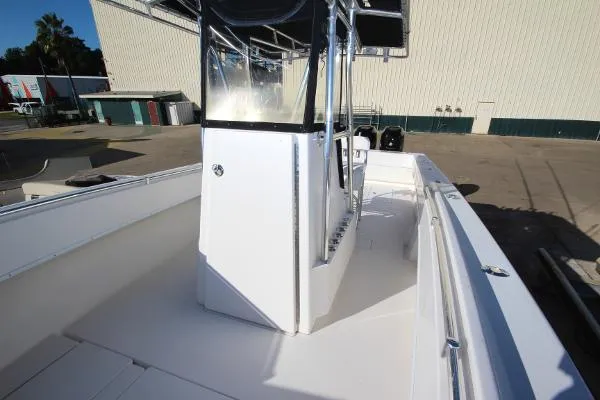 Slide: The Image of Contender 36 Cuddy w/Trailer 2005 - 11