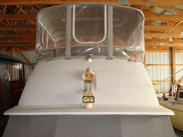 Slide: The Image of Mainship 40 D C / See Full Specs. 1986 - 2