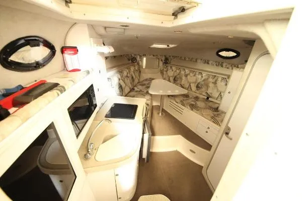 Slide: The Image of Wellcraft Coastal 290 2001 - 10
