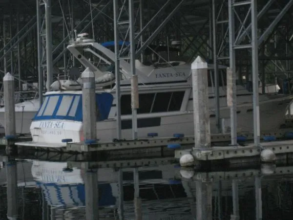 Slide: The Image of Bayliner 4588 Pilothouse Motoryacht 1988 - 1