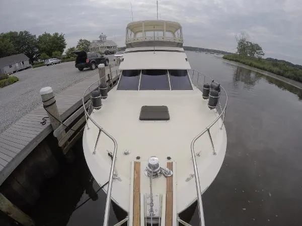 Slide: The Image of Hatteras Double Cabin 1988 - 11