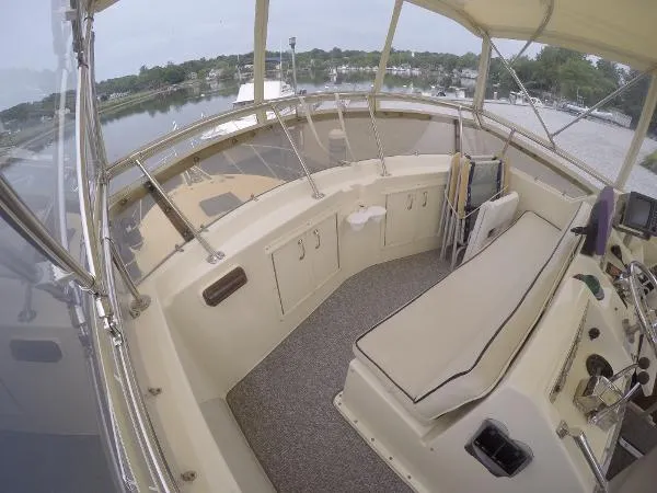 Slide: The Image of Hatteras Double Cabin 1988 - 7