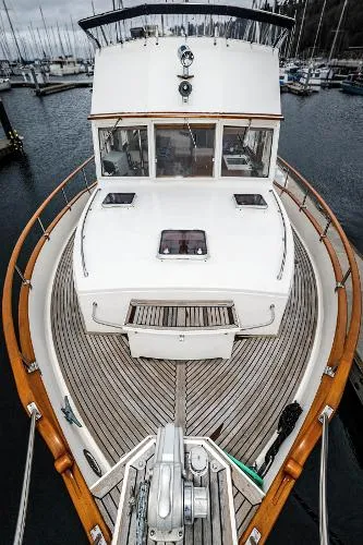 Slide: The Image of Grand Banks 46 Classic 1990 - 9