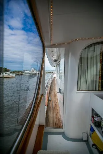 Slide: The Image of Broward Pilothouse Motor Yacht 1973 - 10
