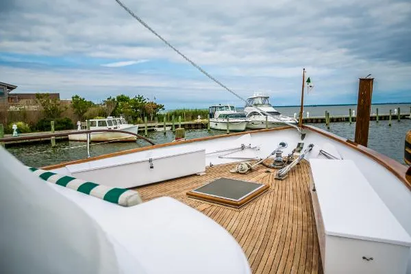 Slide: The Image of Broward Pilothouse Motor Yacht 1973 - 3