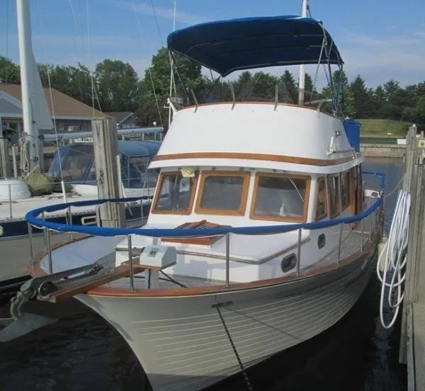 1982 Albin 36 Trawler Double Cabin for Sale in Muskegon, MI | MarineSource