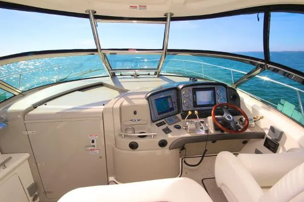 Slide: The Image of Sea Ray 400 Sundancer 2006 - 5
