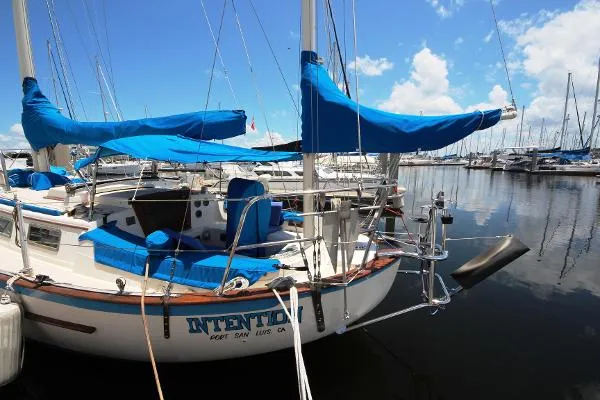 Slide: The Image of Pacific Seacraft Crealock Yawl Rig 1978 - 1