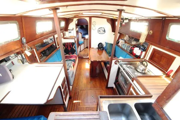 Slide: The Image of Pacific Seacraft Crealock Yawl Rig 1978 - 3