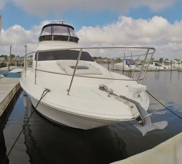 Slide: The Image of Sea Ray 44 Sedan Bridge 2007 - 2