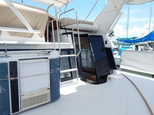 Slide: The Image of Bayliner 4387 Aft Cabin MY 1994 - 6