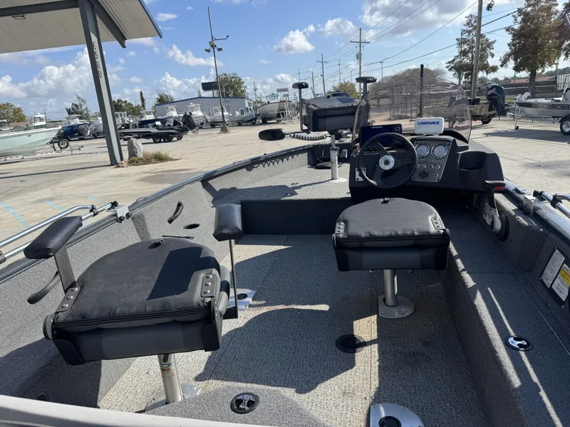 Slide: The Image of Tracker Pro Guide V-16 SC 2021 - 13