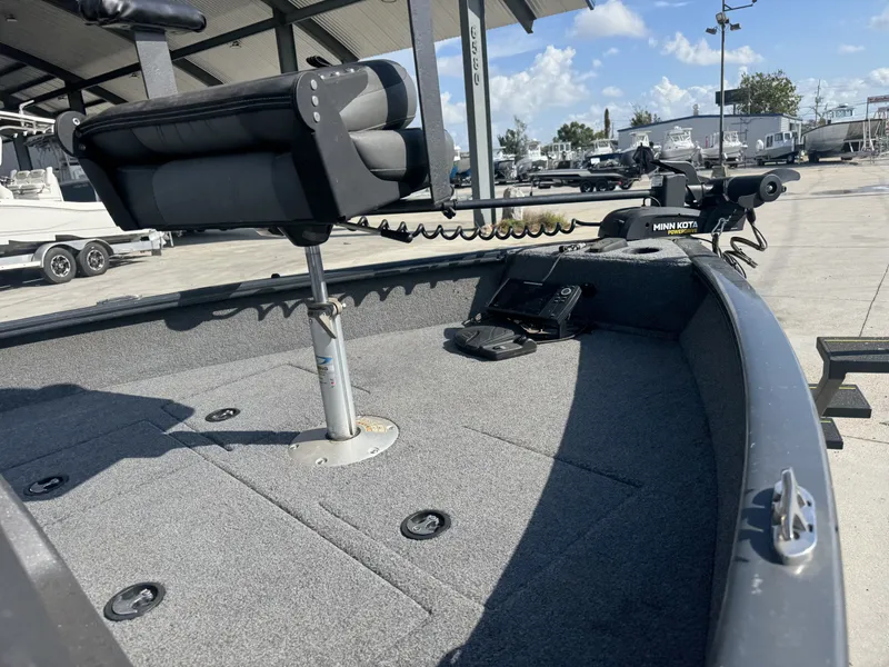 Slide: The Image of Tracker Pro Guide V-16 SC 2021 - 7