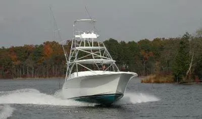 Slide: The Image of Out Island 38 Express Fisherman 2004 - 1