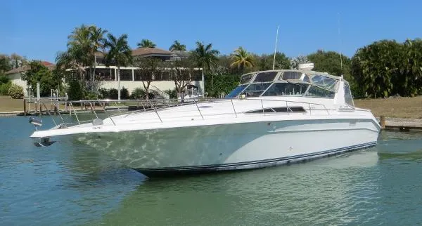 Slide: The Image of Sea Ray 440 Sundancer 1993 - 2