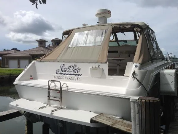 Slide: The Image of Sea Ray 440 Sundancer 1993 - 5