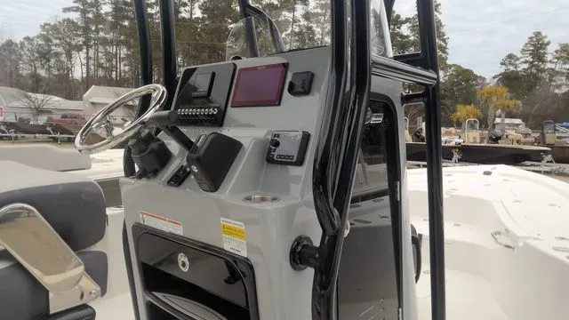 Slide: The Image of Sea Pro 230 Bay 2026 - 3